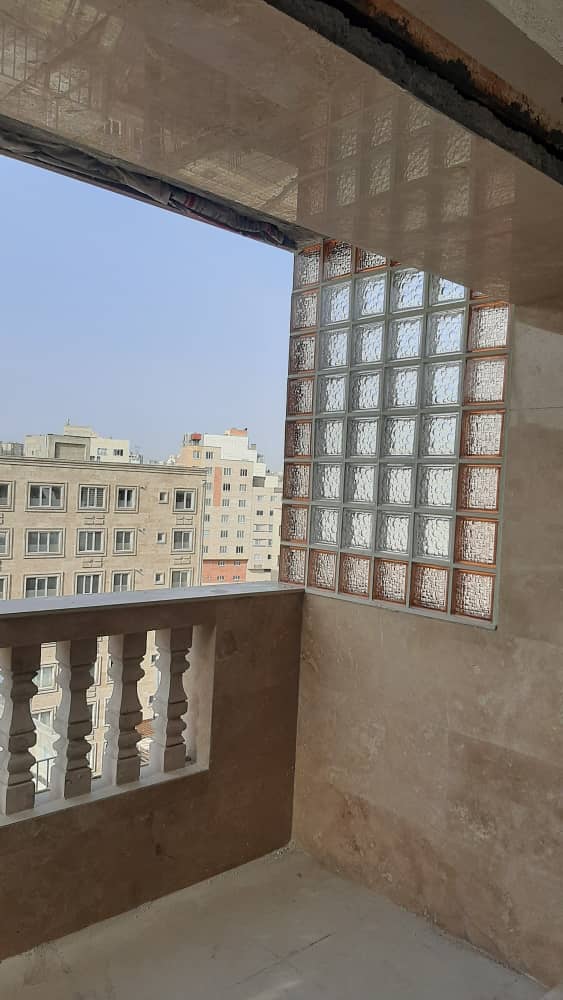 مرکز تخصصی فروش و اجرای بلوک و آجر شیشه ای کاوه فرهنگ در مرند